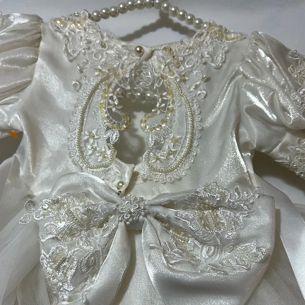 White Theater Costume with Lace and Puffy Sleeves